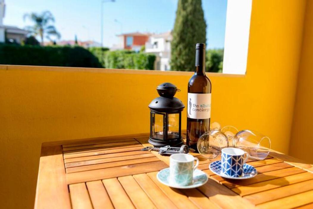Tac - Alcantarilha House Apartment ภายนอก รูปภาพ