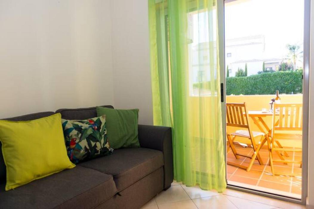 Tac - Alcantarilha House Apartment ภายนอก รูปภาพ
